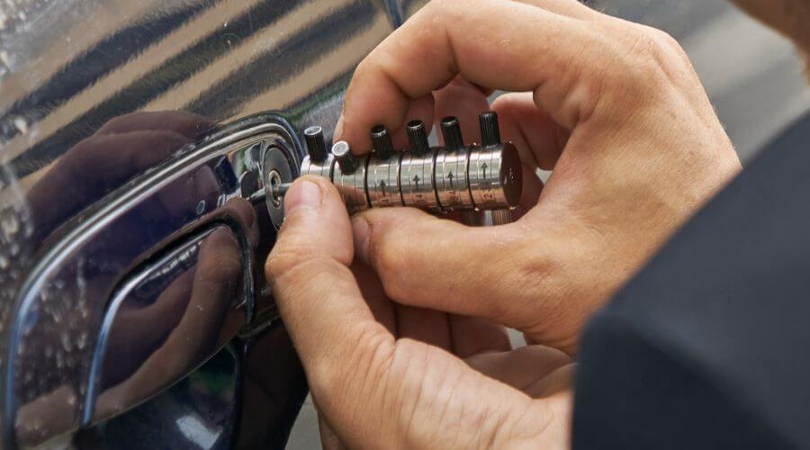 Expert Emergency Roof Repairs services in Glenwood, UT